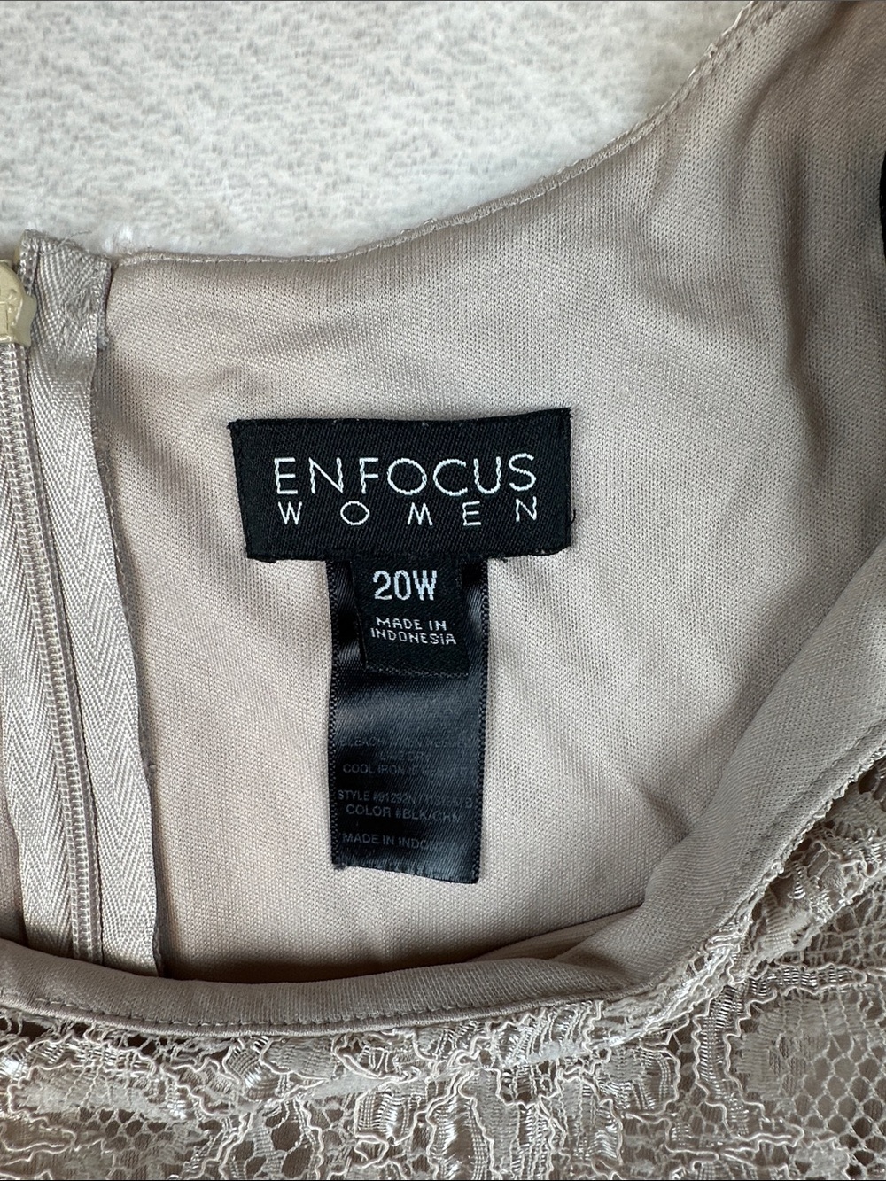 Enfocus Studio Size 20W Nude Lace Bodice with Black High-Low Chiffon Skirt Dress - Picture 2 of 7